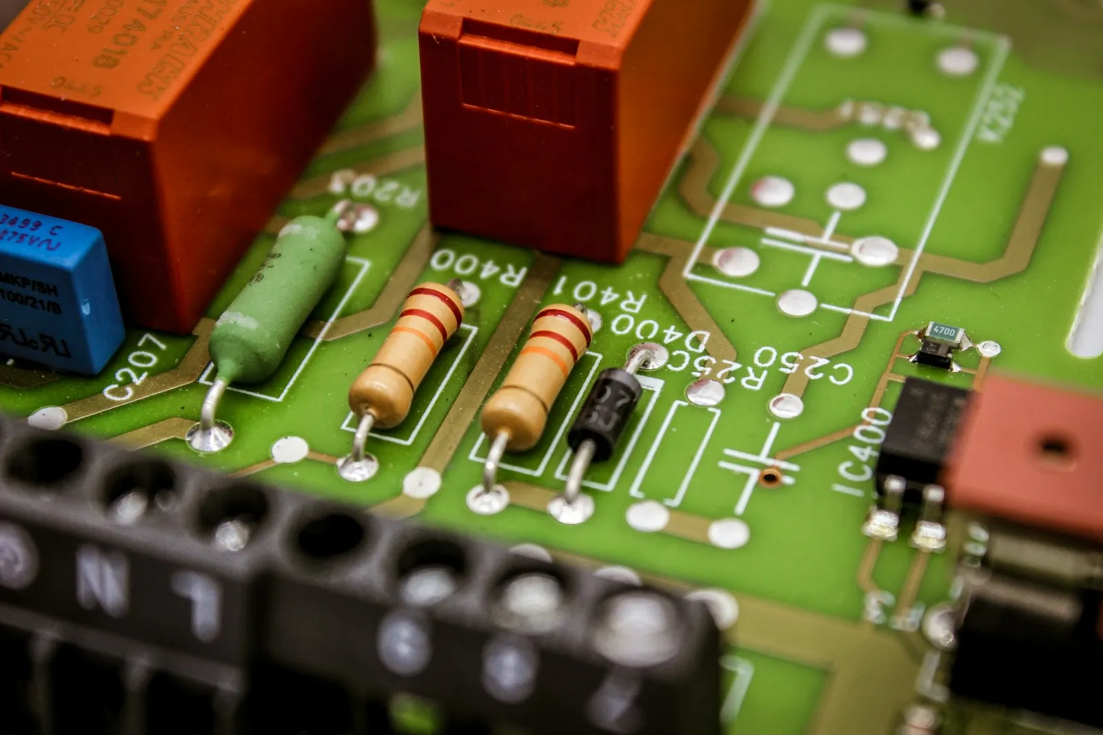 Batterijmanagementsysteem (BMS) thuisbatterij uitgelegd